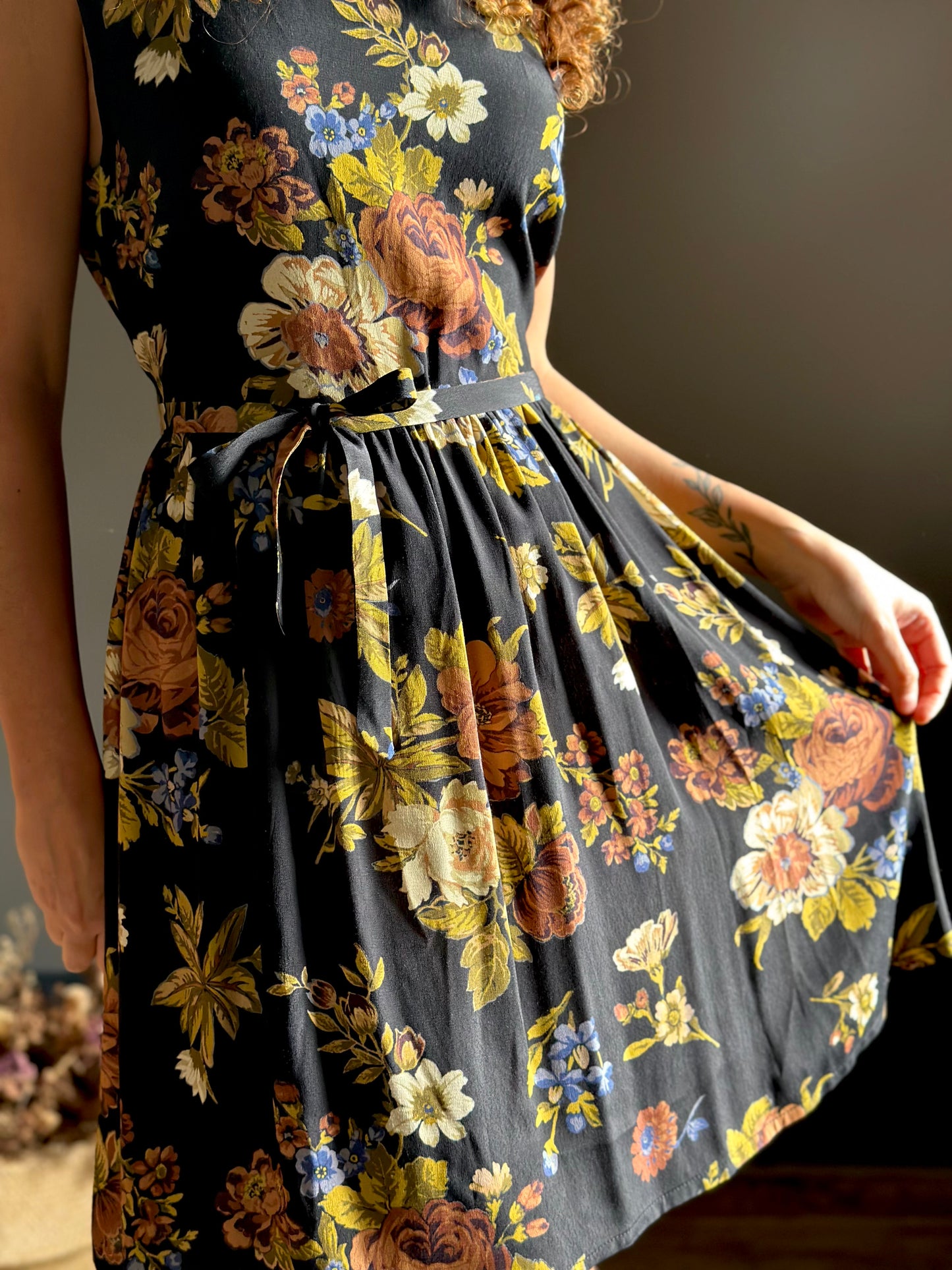 NUVOLA abito NERO FIORI (unico)