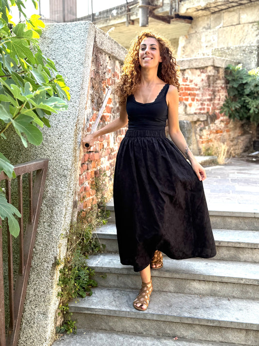 DAHLIA COTONE NERO RICAMATO