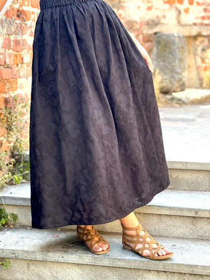 DAHLIA COTONE NERO RICAMATO