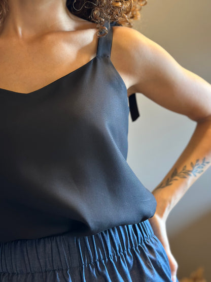 NUVOLA TOP TENCEL NERO