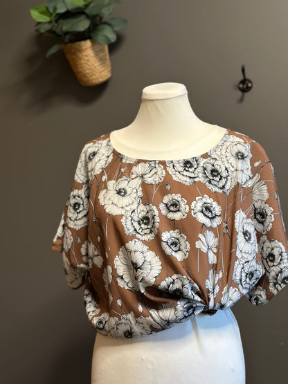 PIUMA NOCCIOLA FIORI BIANCHI