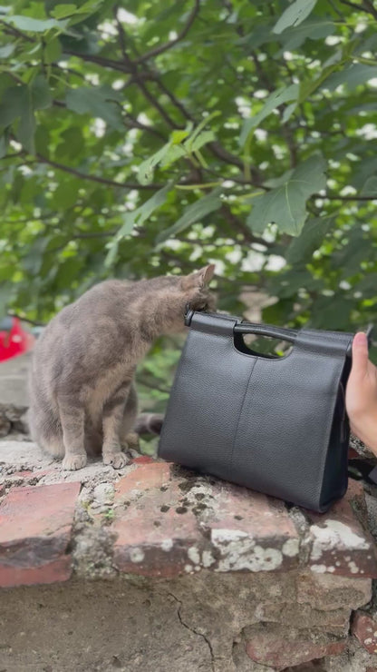 NOCCIOLA - VERA PELLE - NERA